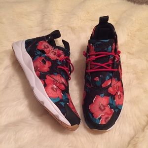 Reebok Running Shoes